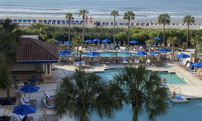 Myrtle Beach Condo | Marriott Ocean Watch right on beach Grand Dunes