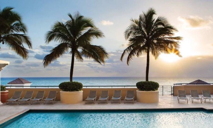 Central Beach Resort | Marriott's BeachPlace Towers Studio--Walk to Tortuga Music Festival Event!