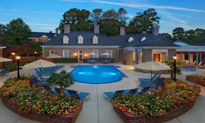 Williamsburg Resort | Marriott's Manor Club at Ford's Colony 2 Bedroom Villa