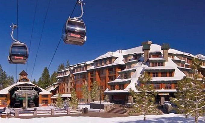 South Lake Tahoe Villa | Marriott's Timber Lodge 1 Bedroom Villa-New Years Week 52-At Heavenly Gondola