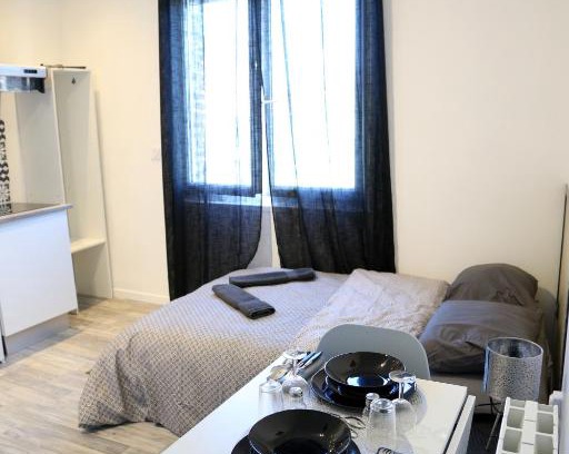 Saint-Quentin Apartment | Mars