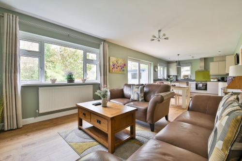 Oxwich House | Marshmallow Cottage - Oxwich