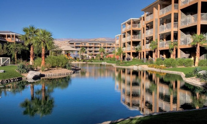 Terra Lago Resort | Marvelous 1-bedroom resort with,Pools &Hot Tubs minutes to BNP Paribus Open 2026