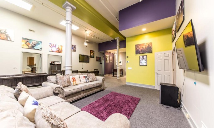 Downtown St. Louis Apartment | MARVELOUS - Team House