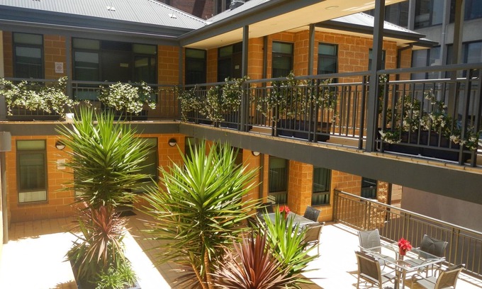 East Melbourne Hotel | Mary MacKillop Sprituality Centre Melb