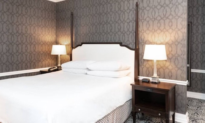Historic District Hotel | Maryland Inn King, Historic Inns, Fireplace, Elegant Dining, Waterfront Proximity