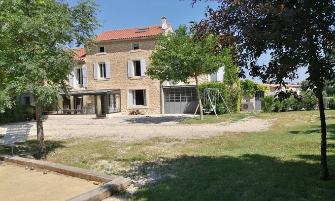 Pernes-les-Fontaines Other | Mas du Palladau in Provence with swimming pool for 18 people, ideal for family or friends