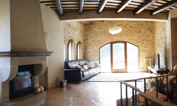 Llofriu Villa | Más Serena: Villa in LLOFRIU (COSTA BRAVA). In nature, 10 minutes from the beach