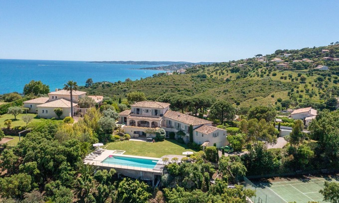 Plage de la Garonnette Villa | Mas Supérieure