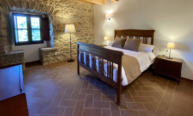 Calonge Cottage | Masia Torre Lloreta S. XII for 8 people