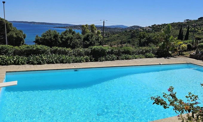 Plage de la Garonnette House | Master Villa sleeps 12 and very large swimming pool