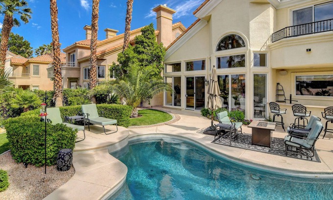 Canyon Gate Master House | Masterpiece on the 16th Hole