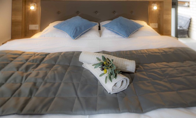 Arnsberg House | Mato One Zimmervermietung