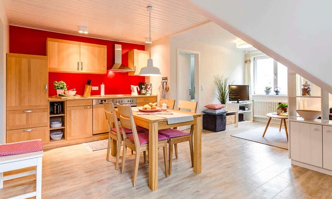 Midlum Apartment | MAUERSEGLER - Holiday home VOGELKIEKER