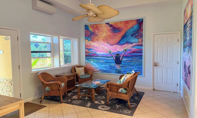 Kahana Bed & Breakfast | Maui Beach House | Ocean View Bed & Breakfast | BBQ, Garden & Free Parking