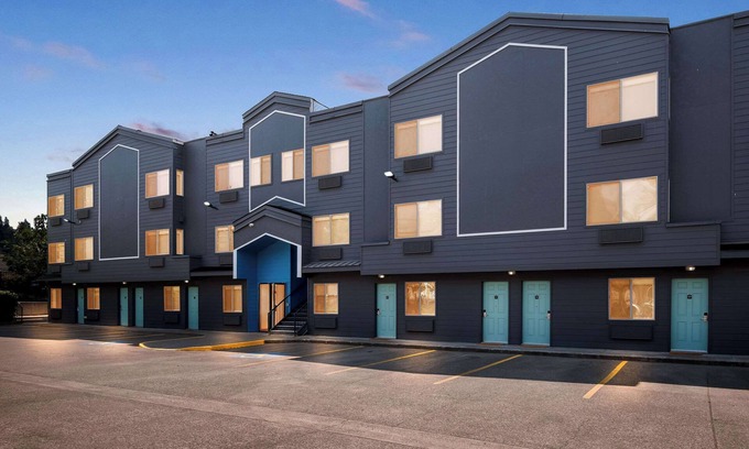 Eugene Hotel | Maverick Hotel Eugene Near University, an Ascend Collection Hotel
