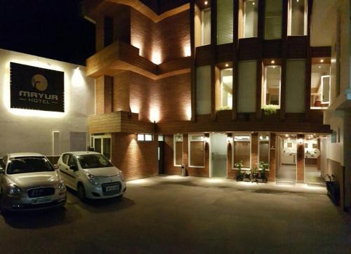 Bajoral Khurd Hotel | Mayur Hotel Bar And Restaurant