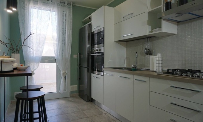 Pizzo House | Mediterranean style beach house