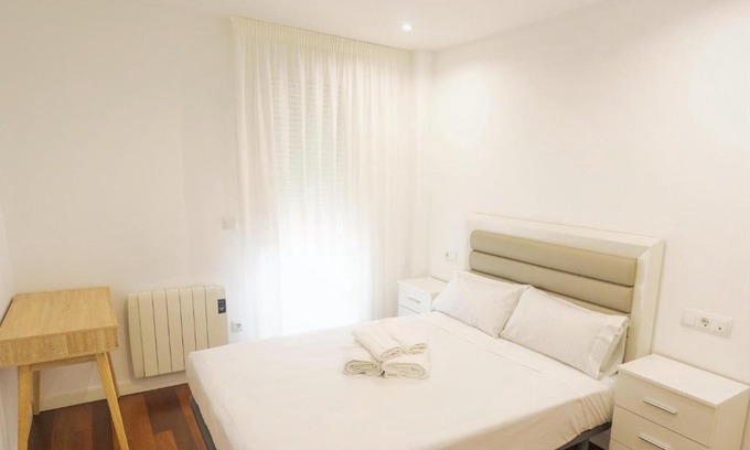 Cee Apartment | Mercado Cee Galitrips Apartment