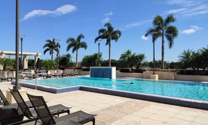 North Naples Condo | Mercato, Naples Florida - Contemporary Condo- Renovated Dec 2024 -