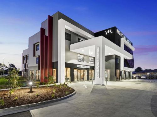 Pakenham Hotel | Mercure Pakenham