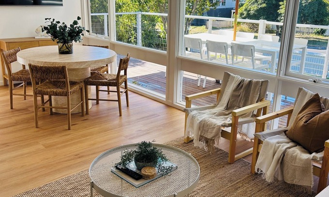 Dromana House | Mermaid Waters