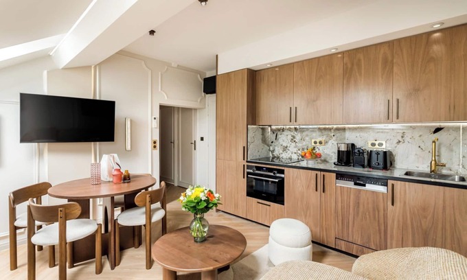 Ternes Apartment | Merveil - Luxury Suite - Champs Elysees - St Cyr I