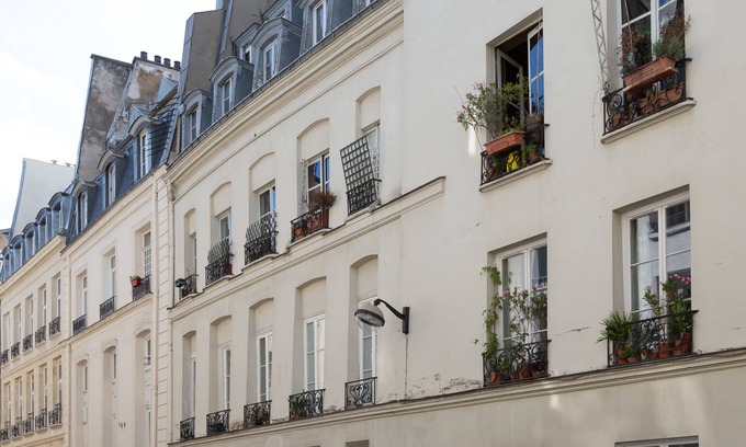 Quartier du Mail Apartment | Merveil Luxury Suites AboukirI-II-III-IV