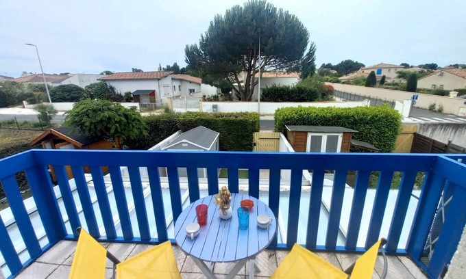 Meschers-sur-Gironde Apartment | Meschers sur Gironde - APARTMENT - residence on the PORT with BALCONY