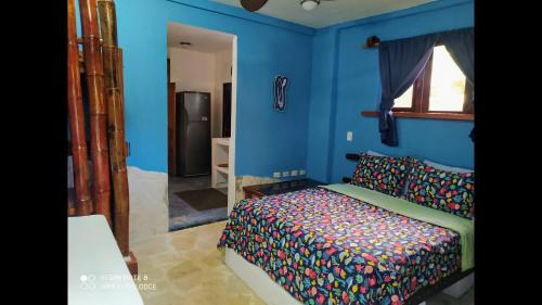 Cabarete Cabin | Method Living Tropical Edition 50024