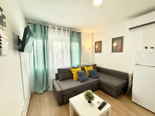 Prosperidad Apartment | Metro Avenida de America 04 AMCH Hospedaje