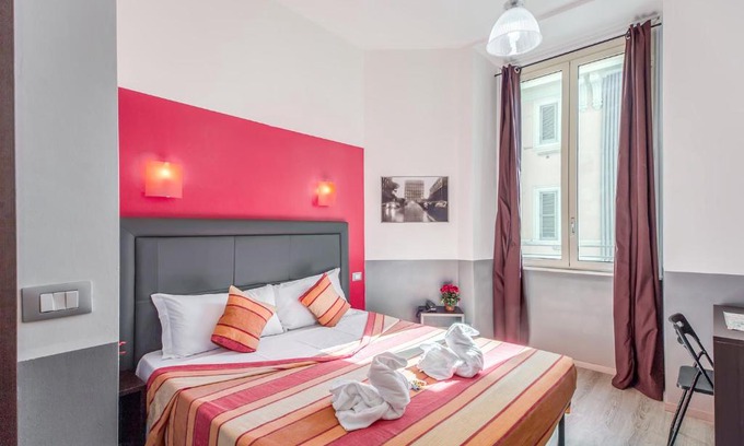 Salario Hotel | MF Hotel