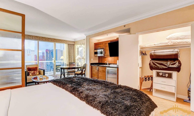 Las Vegas Condo | MGM Signature-38-615 Strip View Balcony Studio
