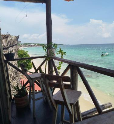 Bocachica Bed & Breakfast | Mi Cabañita Guest House