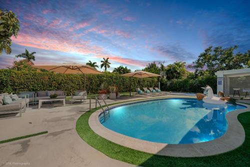 Cutler Bay House | Miami Paradise Heated Pool Minigolf Playground