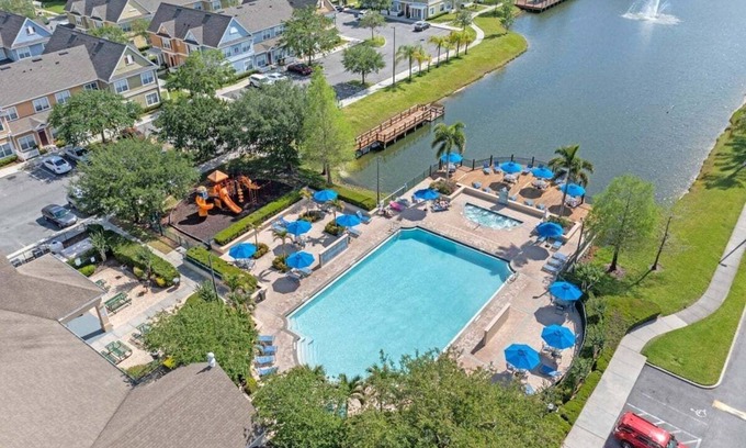 Venetian Bay Villages House | Mickey's Magical Townhome Venetian Bay Villages