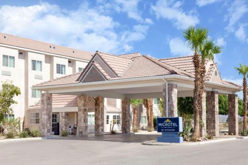 Wellton Hotel | Microtel Inn & Suites by Wyndham Wellton