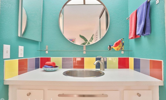 Indio Condo | Mid-Century Modern Paradise