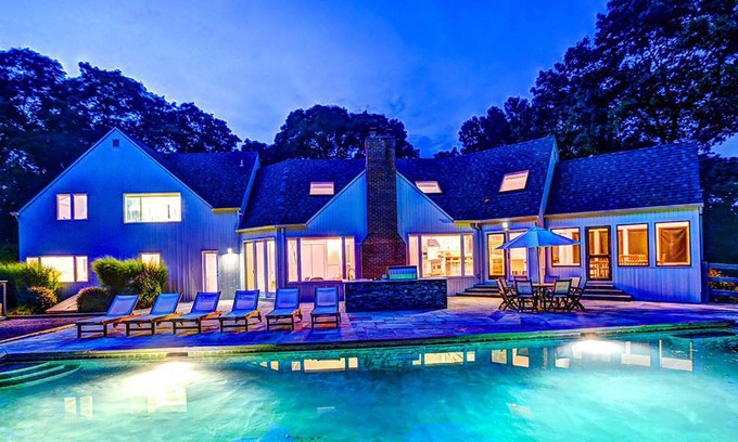 East Hampton House | Mid Century Style on 5 Private Acres, Close to East, Bridge and Sag Harbor