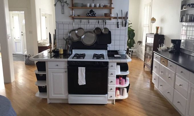 Virginia Highland House | Midtown craftsman 2 Blocks from Piedmont Park