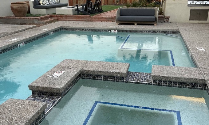 Vista Del Monte House | Midtown home with Pool Spa, fire pit, close to U of A, Restaurants, & Shopping