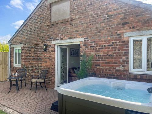 Allonby House | Milking Parlour - Uk48911