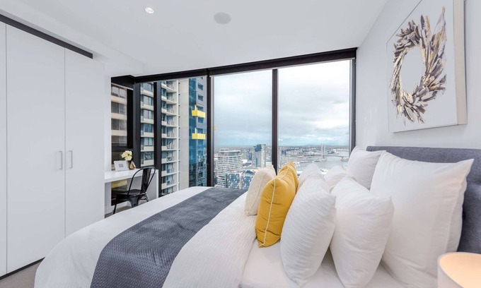 Melbourne Central Business District Apartment | Million Dollar Views Overlooking the Stadium Docklands