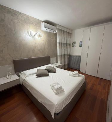 Forlanini Apartment | Minamò Flat - Elegant stay in Milan