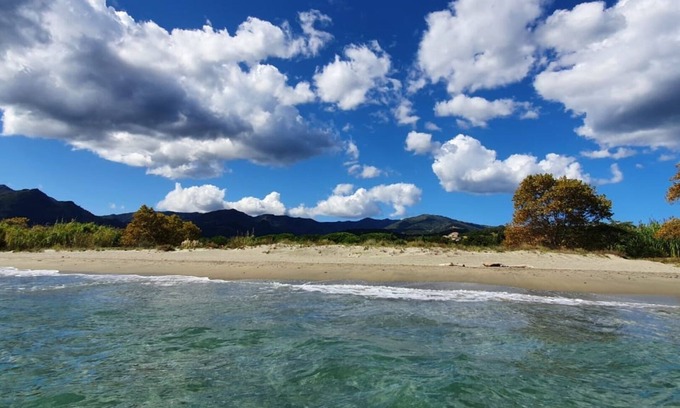 Poggio-Mezzana House | Mini villa by the sea