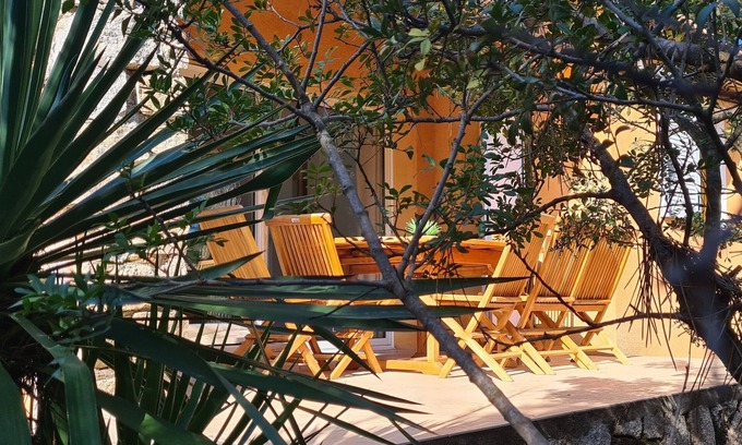 Olmeto Villa | Mini villas 2mm walk from Abbartello beach at Olmeto beach