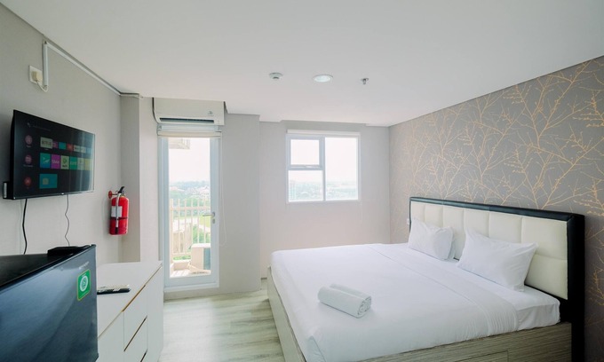 Pondok Aren Apartment | Minimalist Designed And Nice Studio At Bintaro Icon Apartment