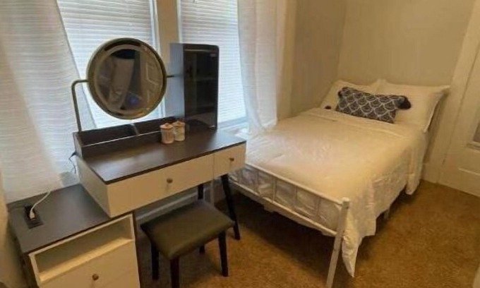 Sandusky House | Minutes to Cedar Point- 5 Beds