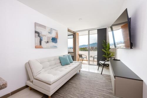 Laureles Apartment | Mirador Verde by MOME