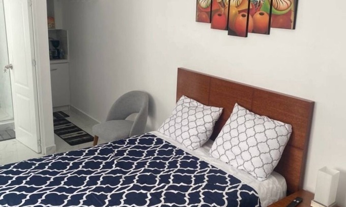 Miraflores Apartment | Miraflores - Beautiful and Private Guest Room